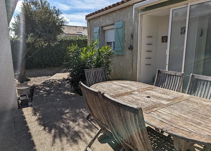T3 Spacieuse A - Jardin, Parking, A 900m De La Plage, Chien Admis - Fr-1-797-50 Villa