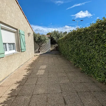 빌라 T3 Spacieuse A - Jardin, Parking, A 900m De La Plage, Chien Admis - Fr-1-797-50