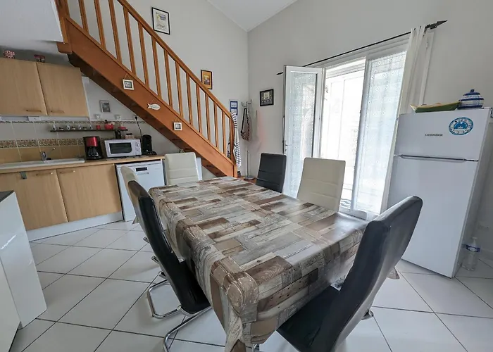 빌라 T3 Spacieuse A - Jardin, Parking, A 900m De La Plage, Chien Admis - Fr-1-797-50
